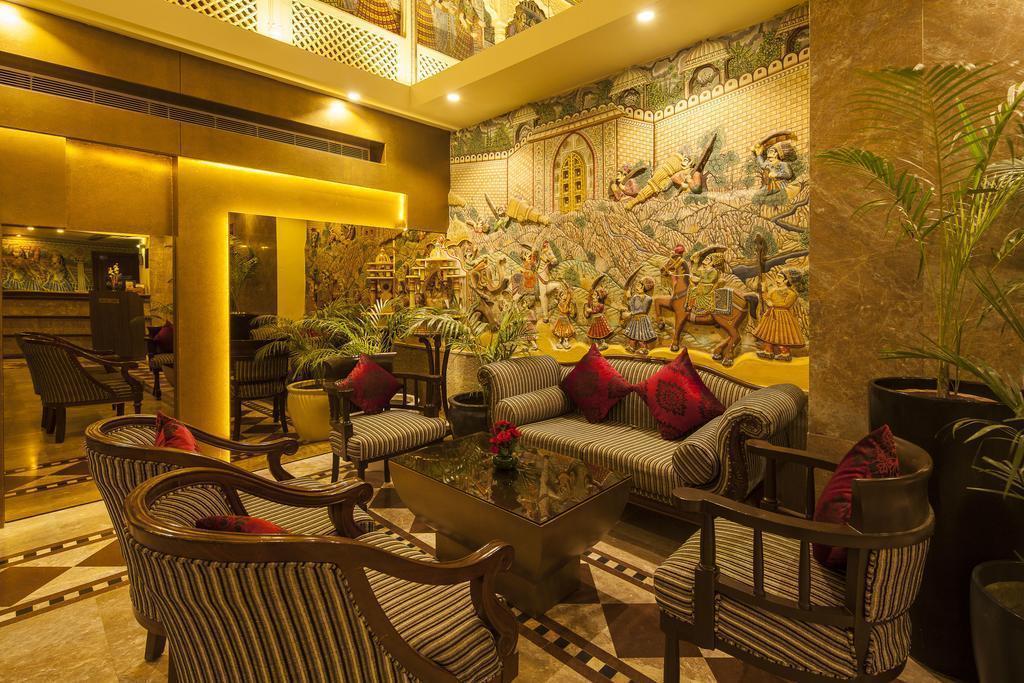 Hotel Vesta Maurya Palace 3*