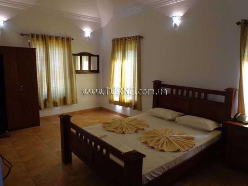 Imaginea White Square Nirvana 3*