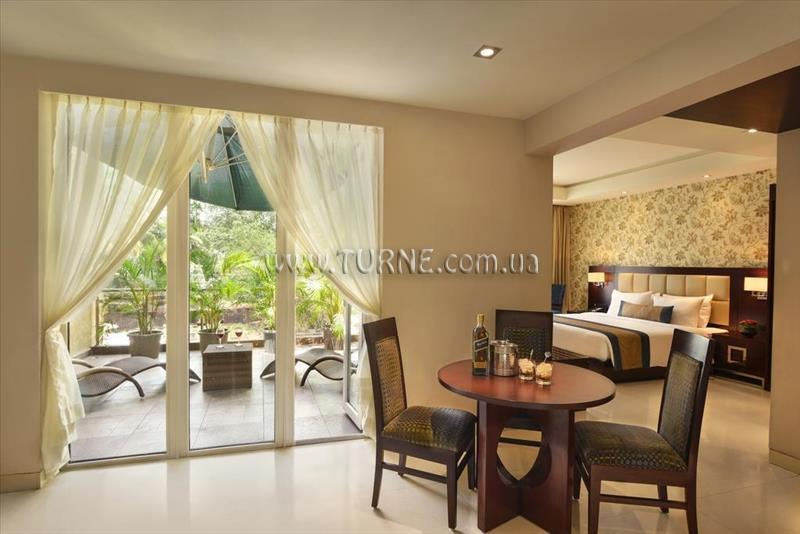 Отель Acacia Luxury Hotel 4*