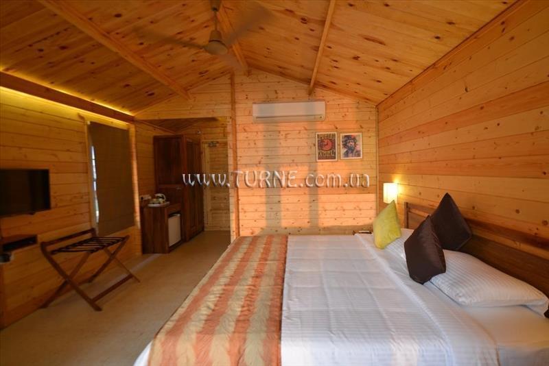 Imaginea Cabanas By The Bay Boutique Hotel 4*