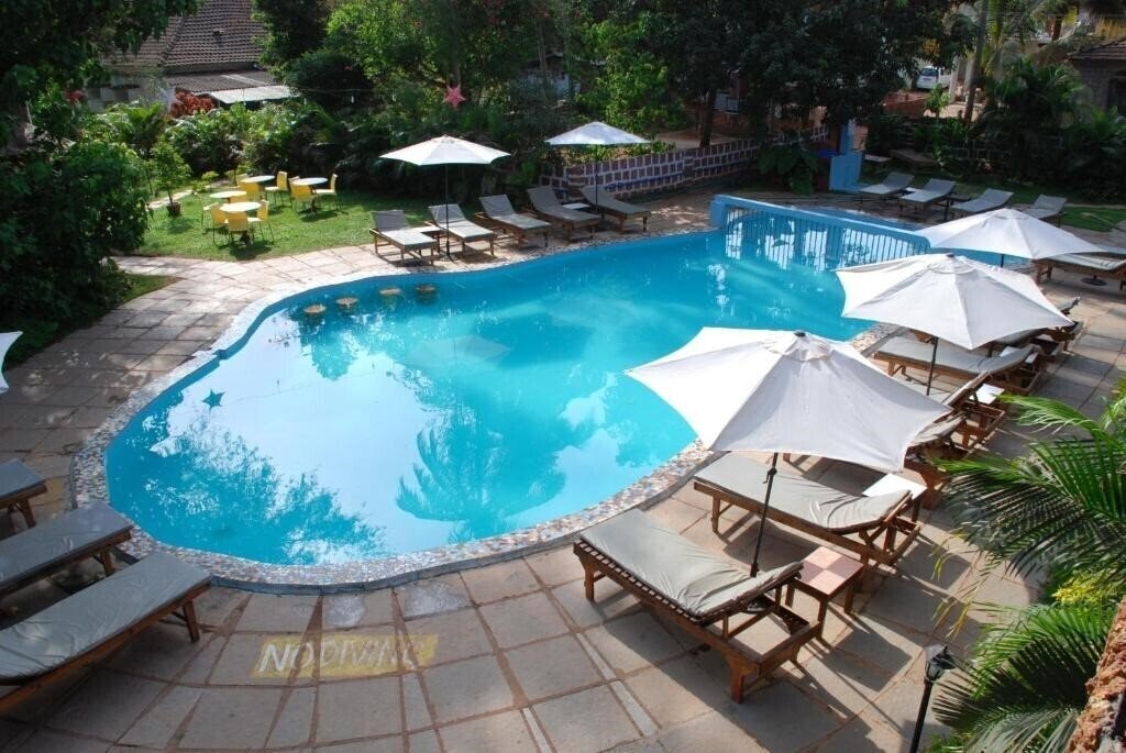 Hotel Sea Breeze Beach 3*