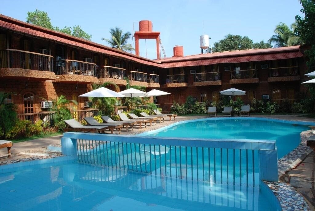 Imaginea Sea Breeze Beach 3*