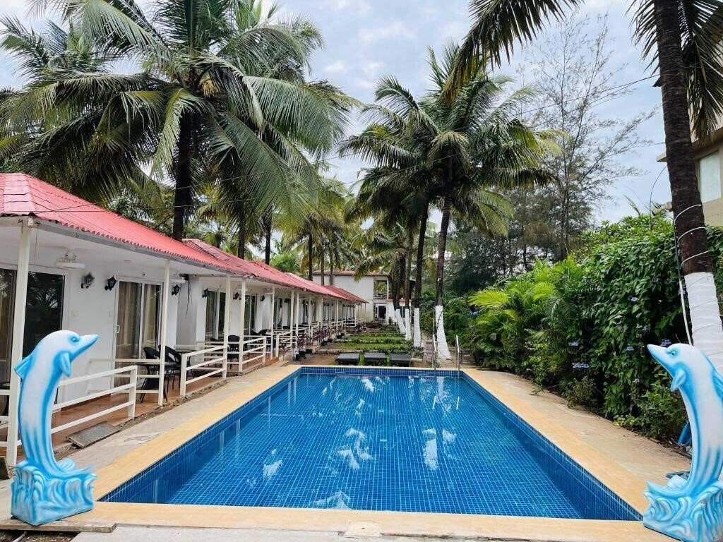 Hotel Arabian Sea Beach Resort 3*