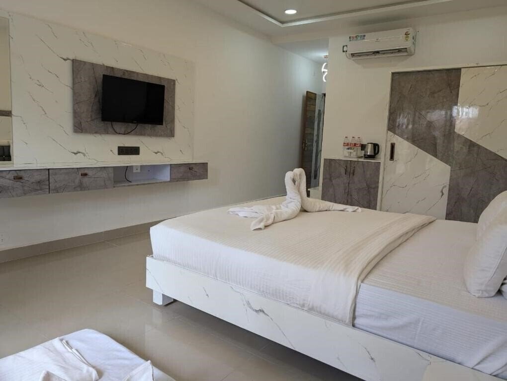 Imaginea Shaan Coco Palms Resort 3*