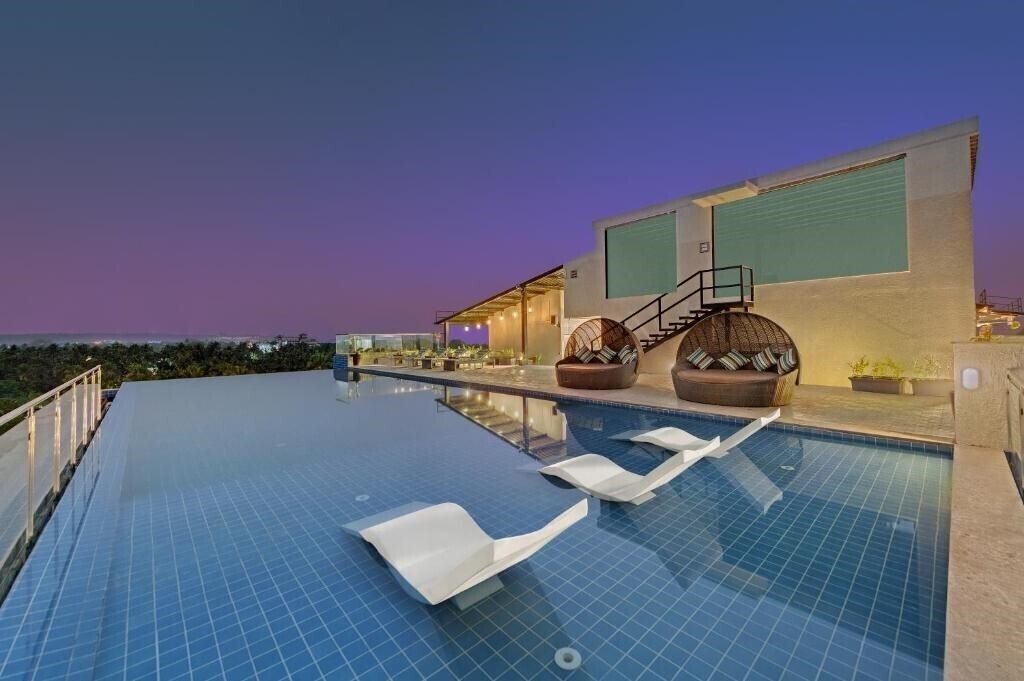 Imaginea The Fern Habitat Candolim Goa 4*