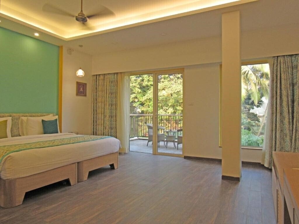 Fotografii Acron Seaway Resort 4*