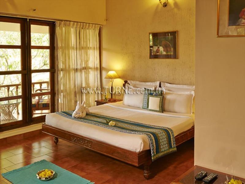 Imaginea Club Mahindra Kumarkom 3*