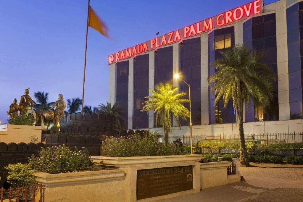 Hotel Ramada Plaza Palm Grove 5*