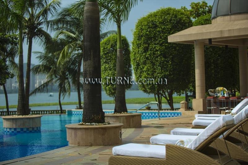 Hotel Renaissance Mumbai Hotel Centre 5*