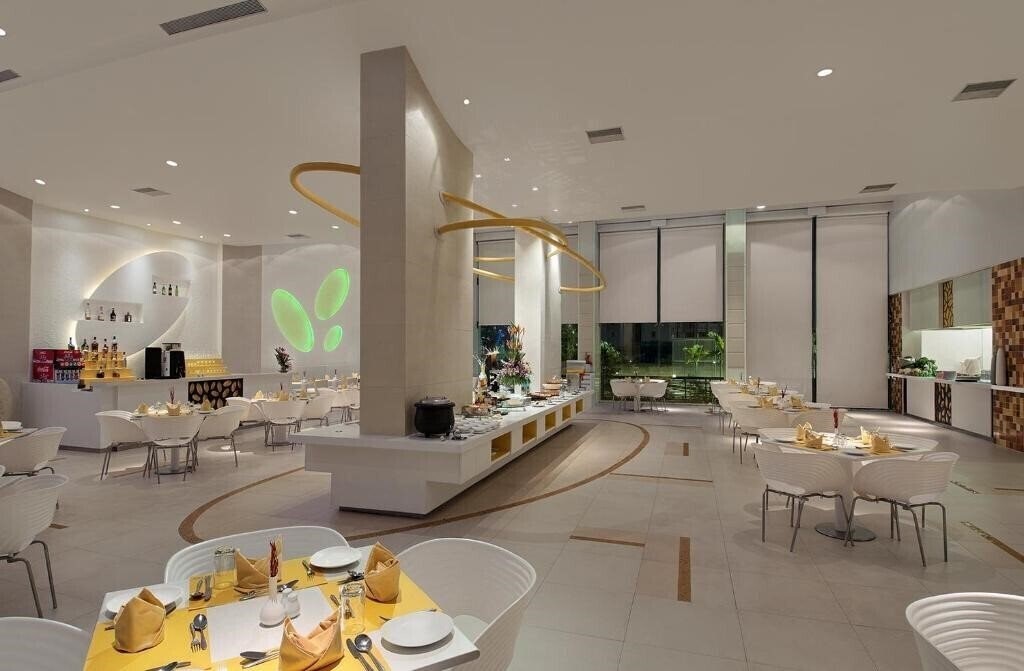 Imaginea Kohinoor Elite 3*