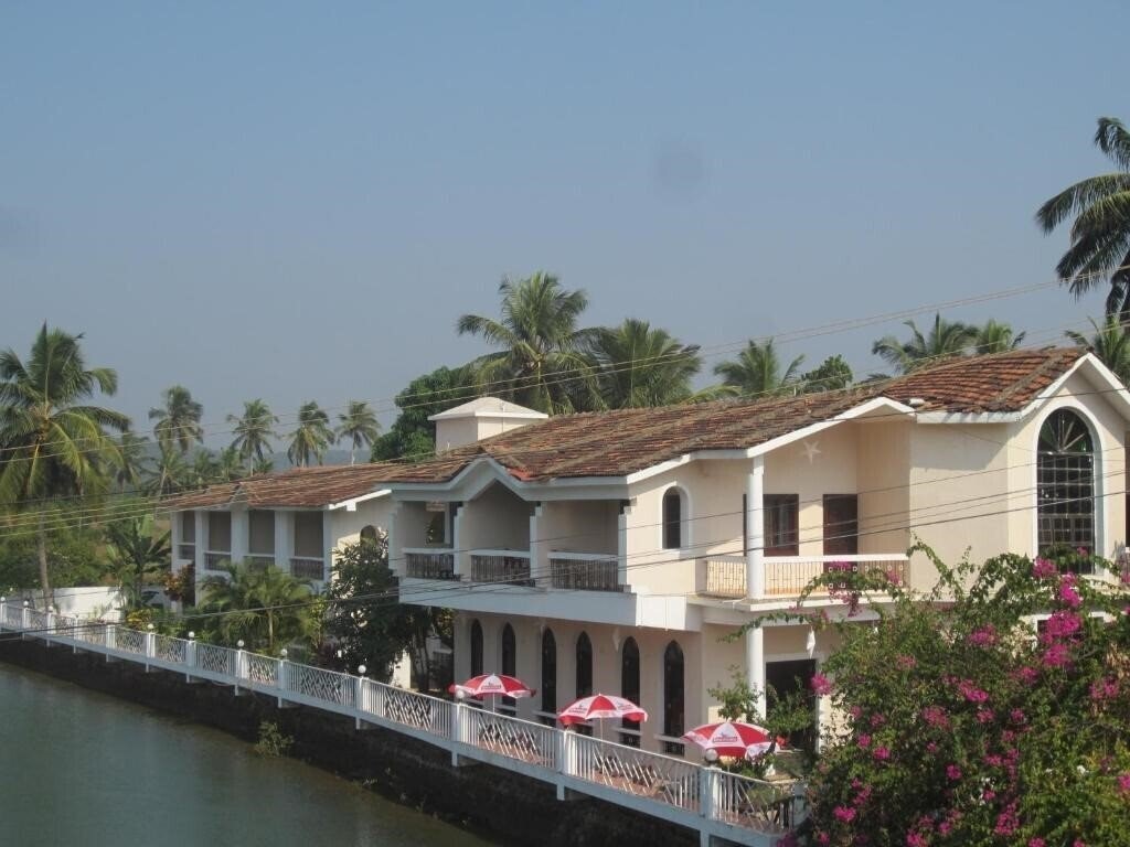 Fotografie Riverside Resort Deluxe 3*