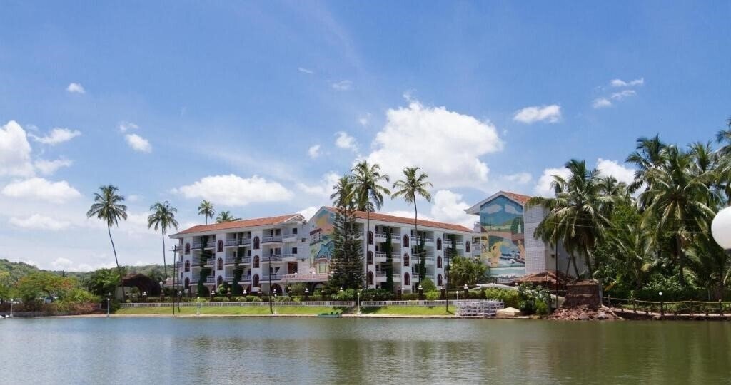 Imaginea Resort Marinha Dourada 3*