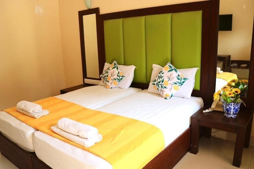 Фото Riverside Regency 2*