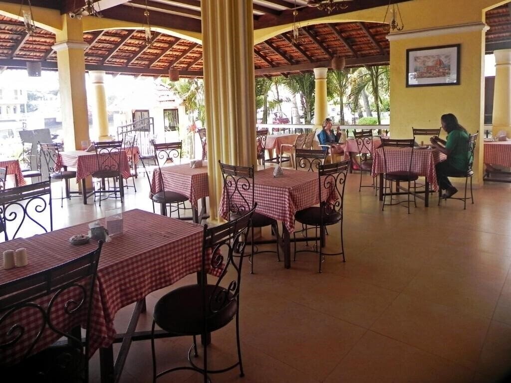 Изображение Riverside Regency 2*