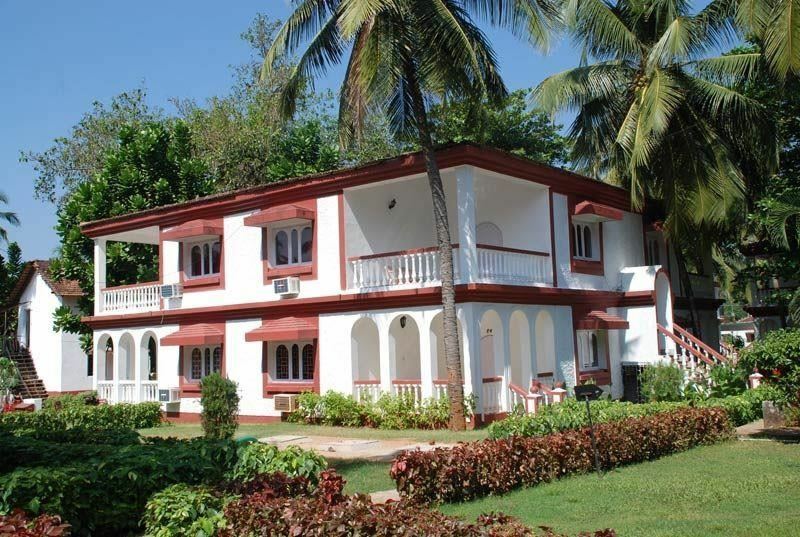 Отель Paradise Village Beach Resort 3*