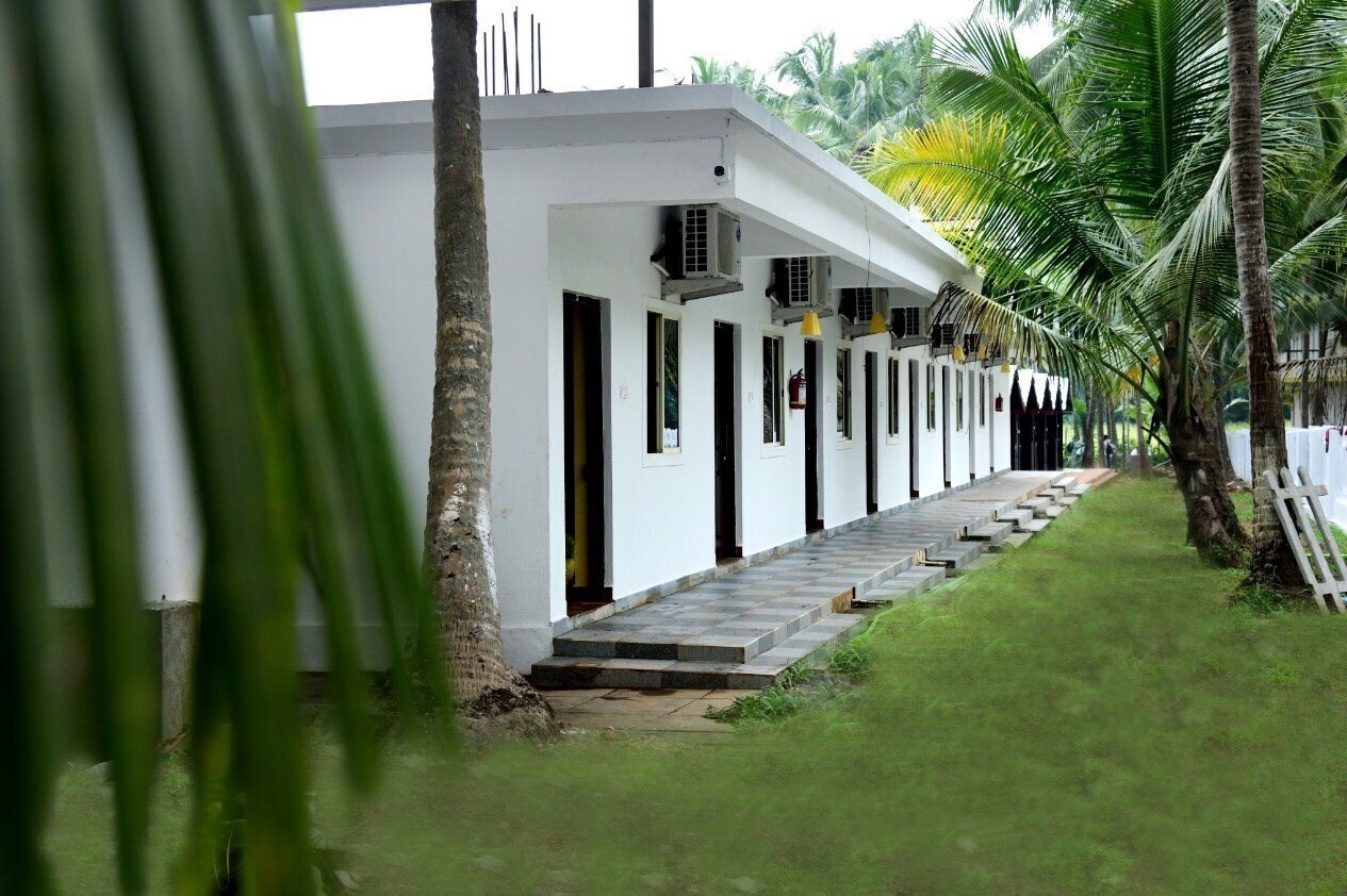 Отель Arambol Paradise Village Resort 2*