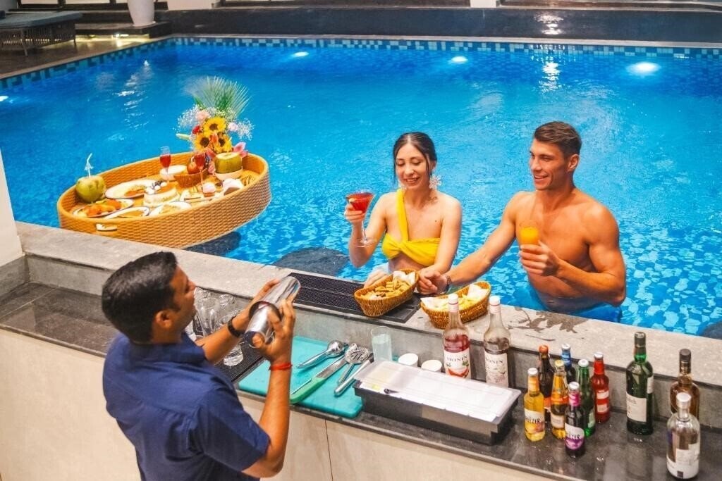 Фото Vilmaris Luxe Hotel (ex. Vilmaris Luxury Hotel in Calangute, Vilmaris Hotel) 3*