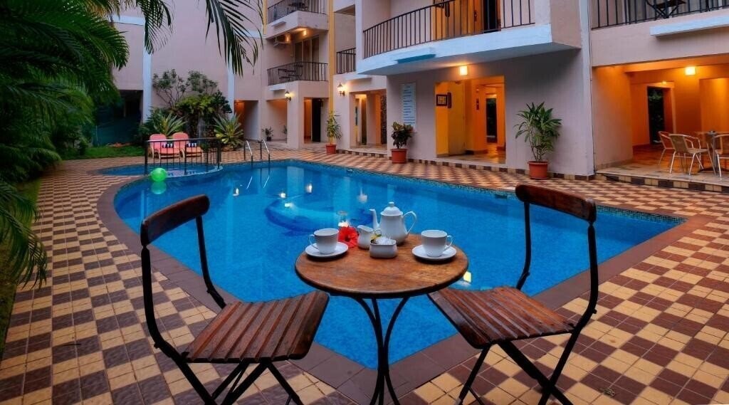 Отель The Treehouse Blue 3*