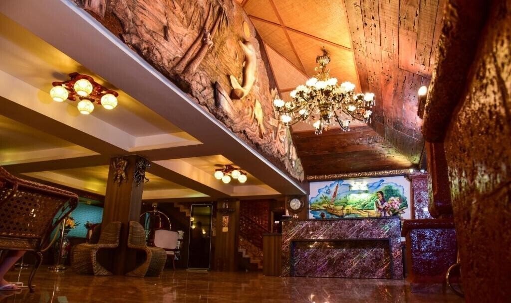 Hotel La Grace 3*