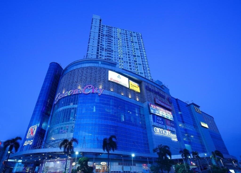 Картинка Amaris Season City 2*