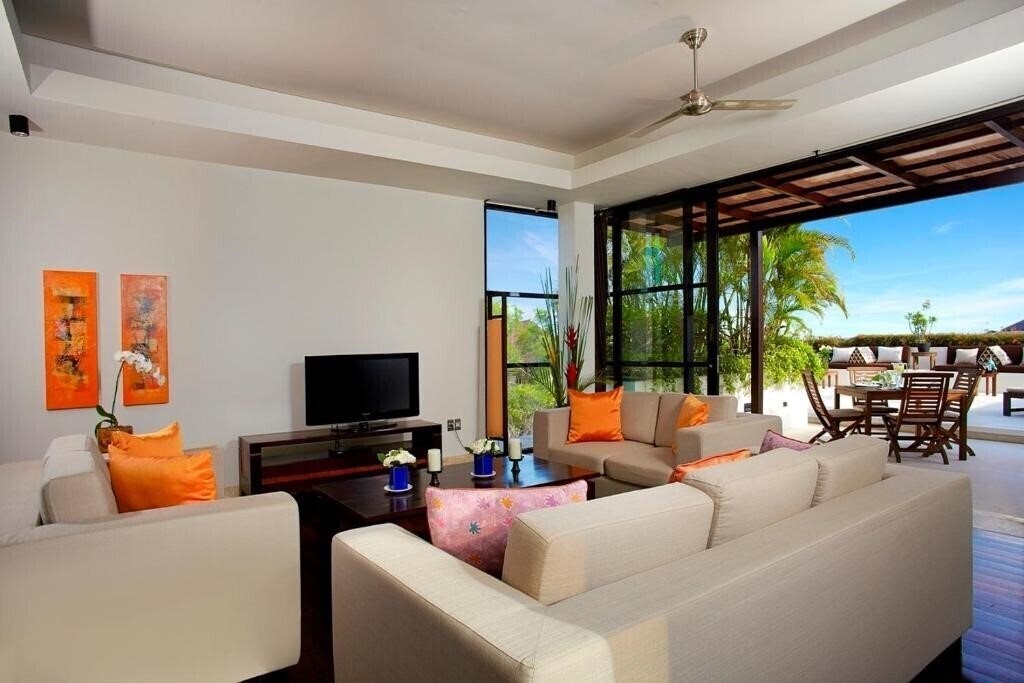 Imaginea Temple Hill Residence Villa 5*