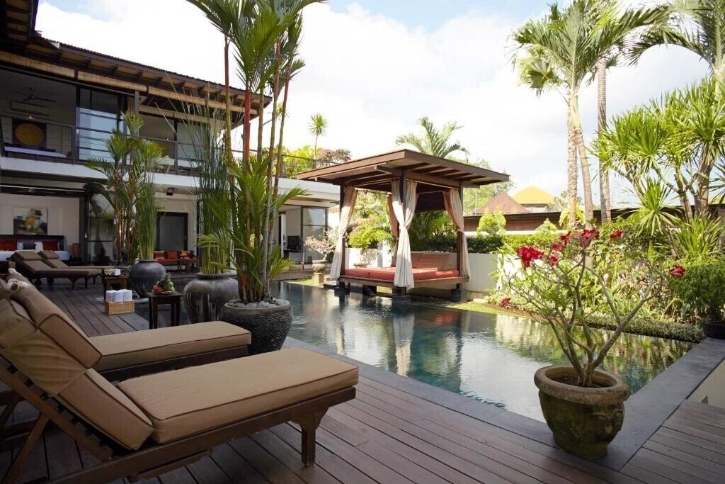 Imaginea Temple Hill Residence Villa 5*