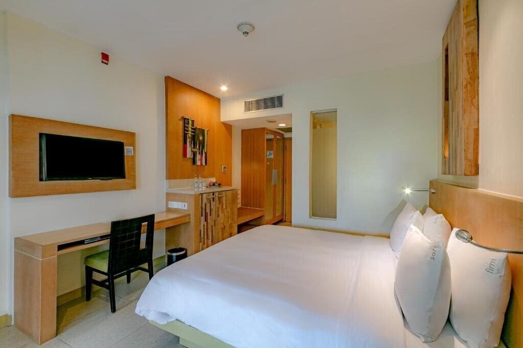 Imaginea Holiday Inn Resort Baruna Bali 4*