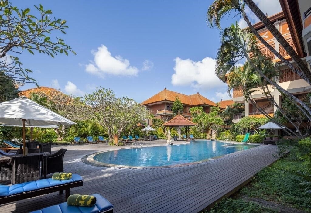 Fotografie Adi Dharma Hotel 3*