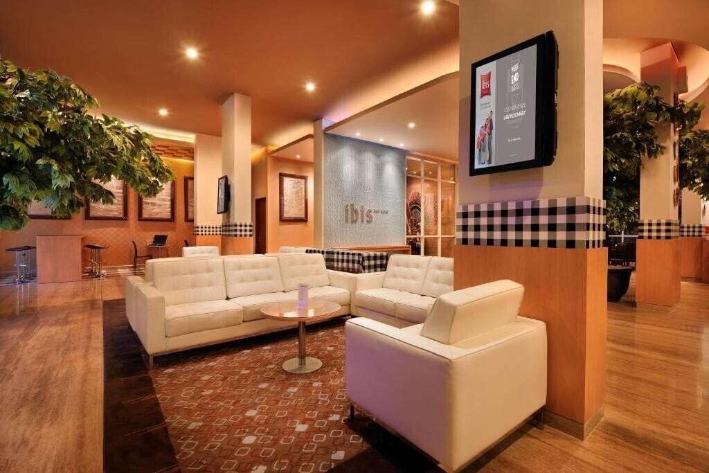 Imaginea Ibis Bali Kuta 3*