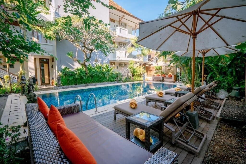 Hotel Pondok Sari Kuta 2*