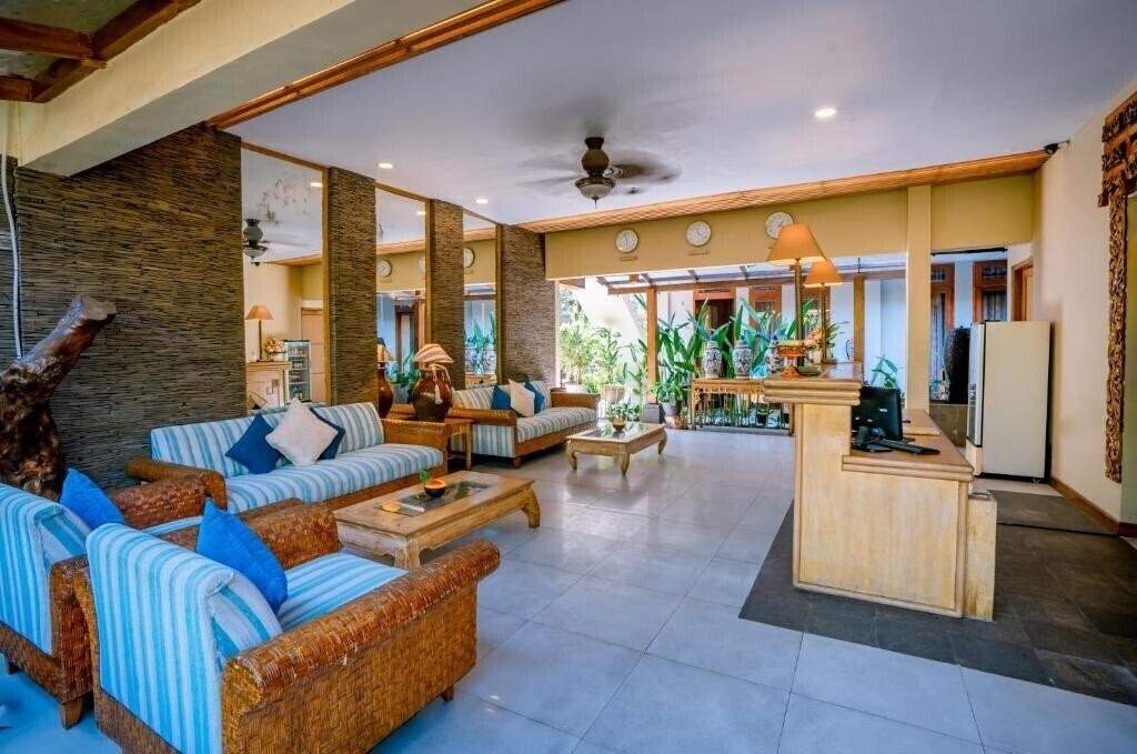 Imaginea Pondok Sari Kuta 2*