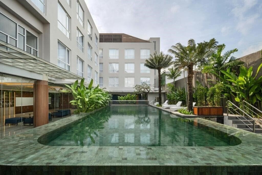 Imaginea Fairfield by Marriott Bali Kuta Ngurah Rai 4*