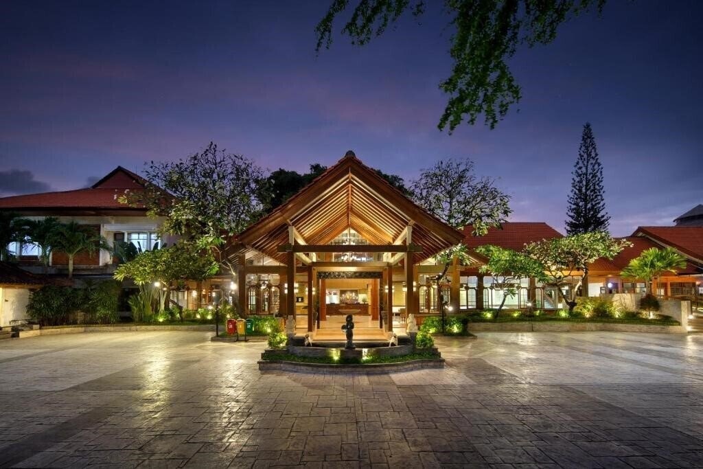 Hotel Grand Istana Rama 4*