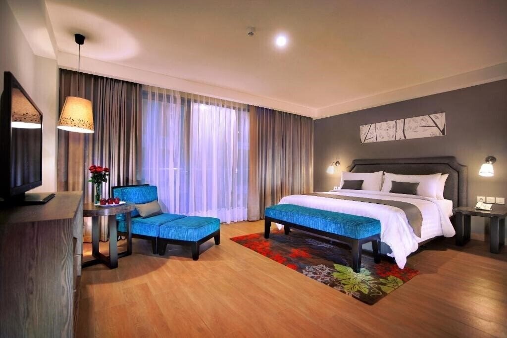 Imaginea The Harper Hotel Kuta 4*
