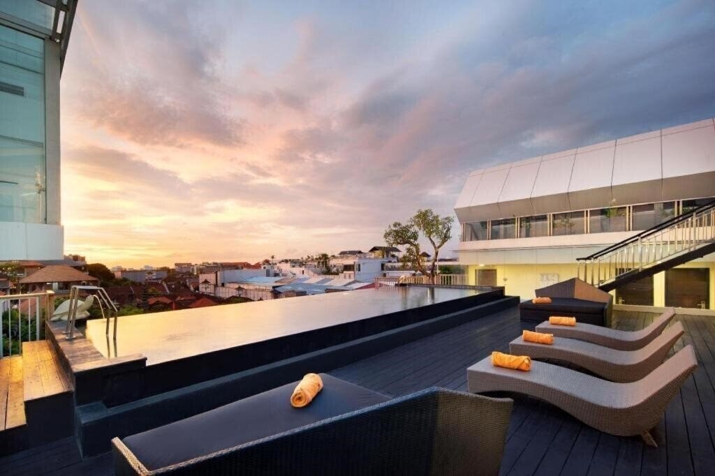 Изображение Fashion Legian Hotel 4*