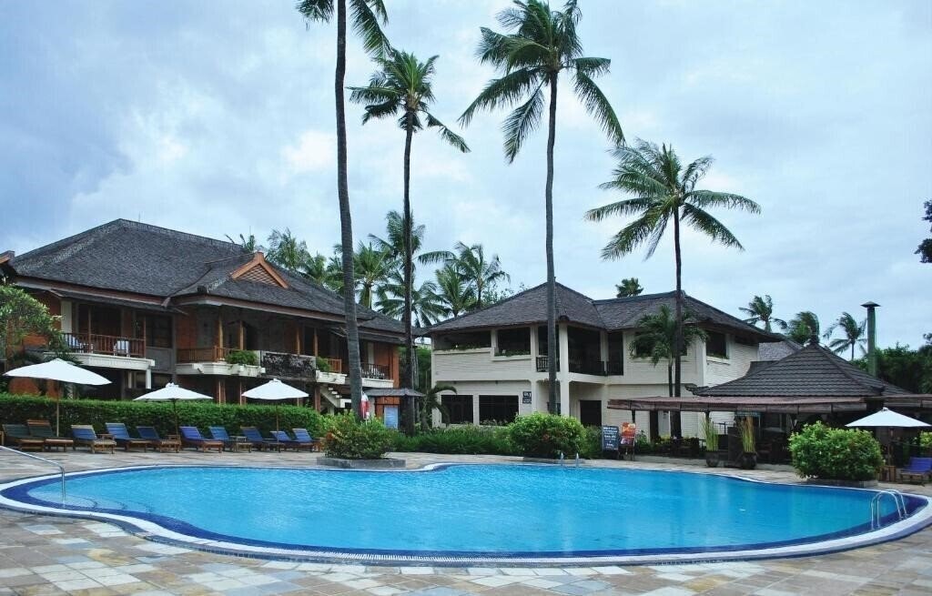 Imaginea The Jayakarta Bali Beach Resort (ex. Jayakarta Hotel Bali, The Jayakarta Bali Beach Resort & SPA) 4*