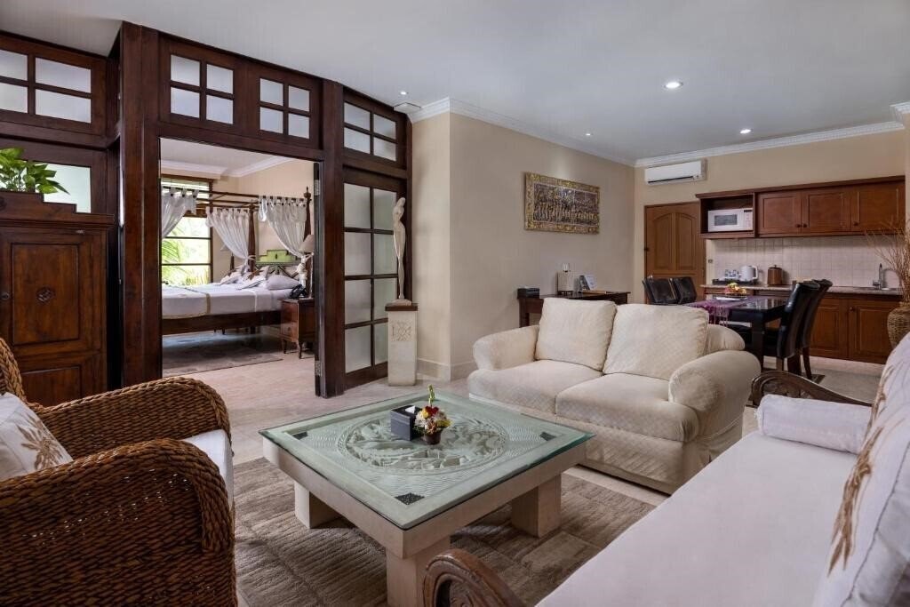 Imaginea The Jayakarta Bali Beach Resort (ex. Jayakarta Hotel Bali, The Jayakarta Bali Beach Resort & SPA) 4*