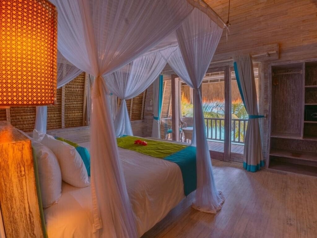 Fotografii Hai Tide Beach Resort 4*