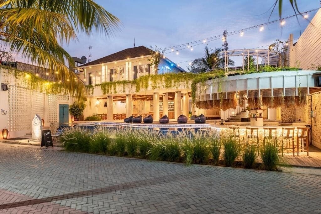 Изображение The Beach House Resort 3*