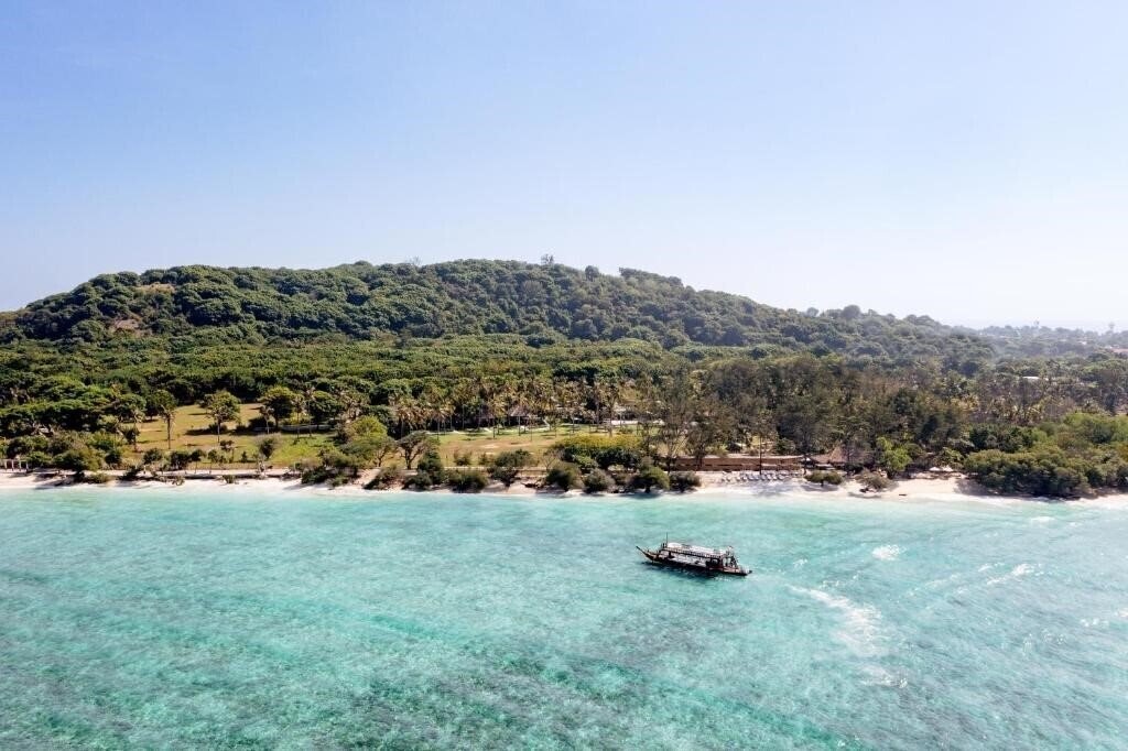 Отель Pondok Santi Estate 4*