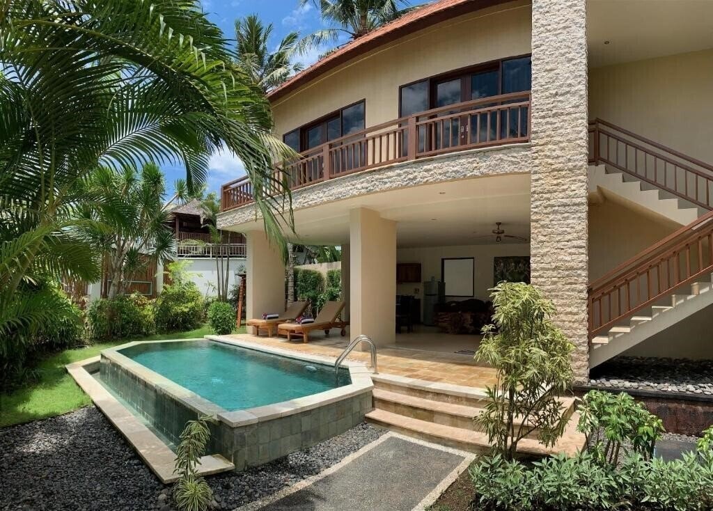 Hotel Discovery Candidasa 4*