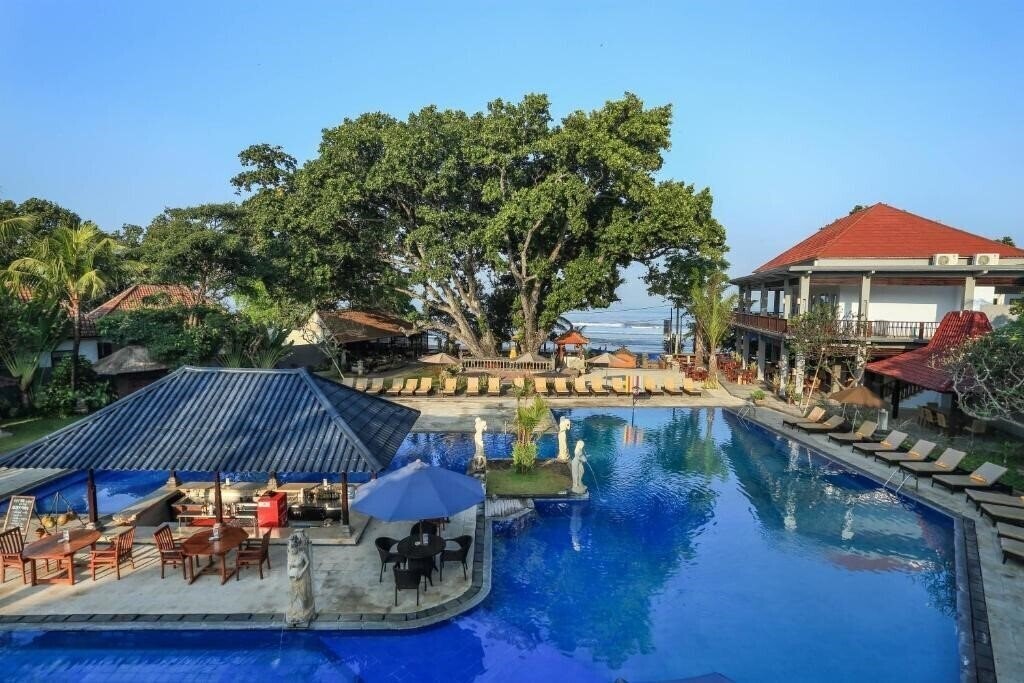 Hotel Puri Saron Seminyak 4*