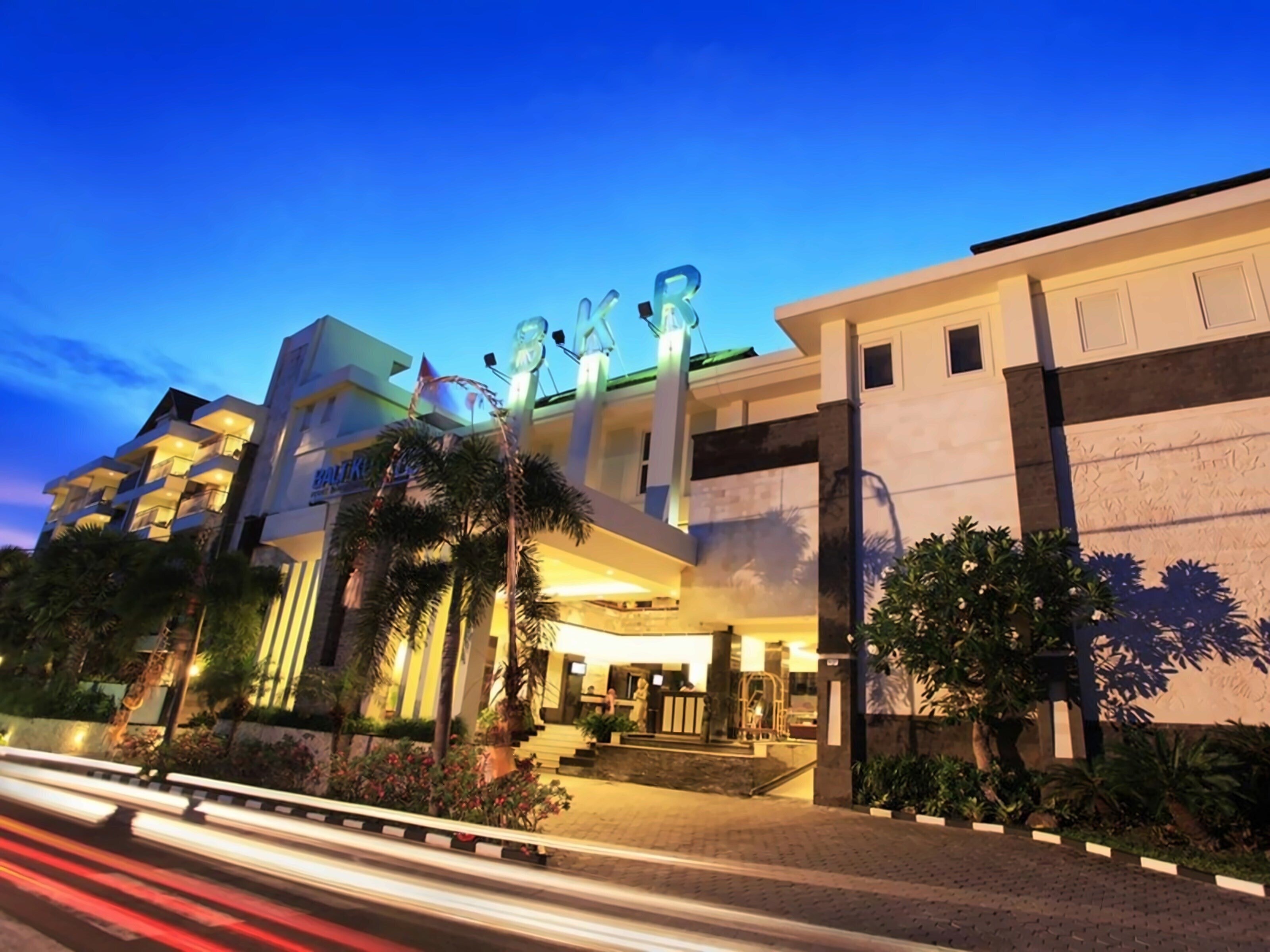 Hotel Bali Kuta Resort Hotel & Convention Centre 4*
