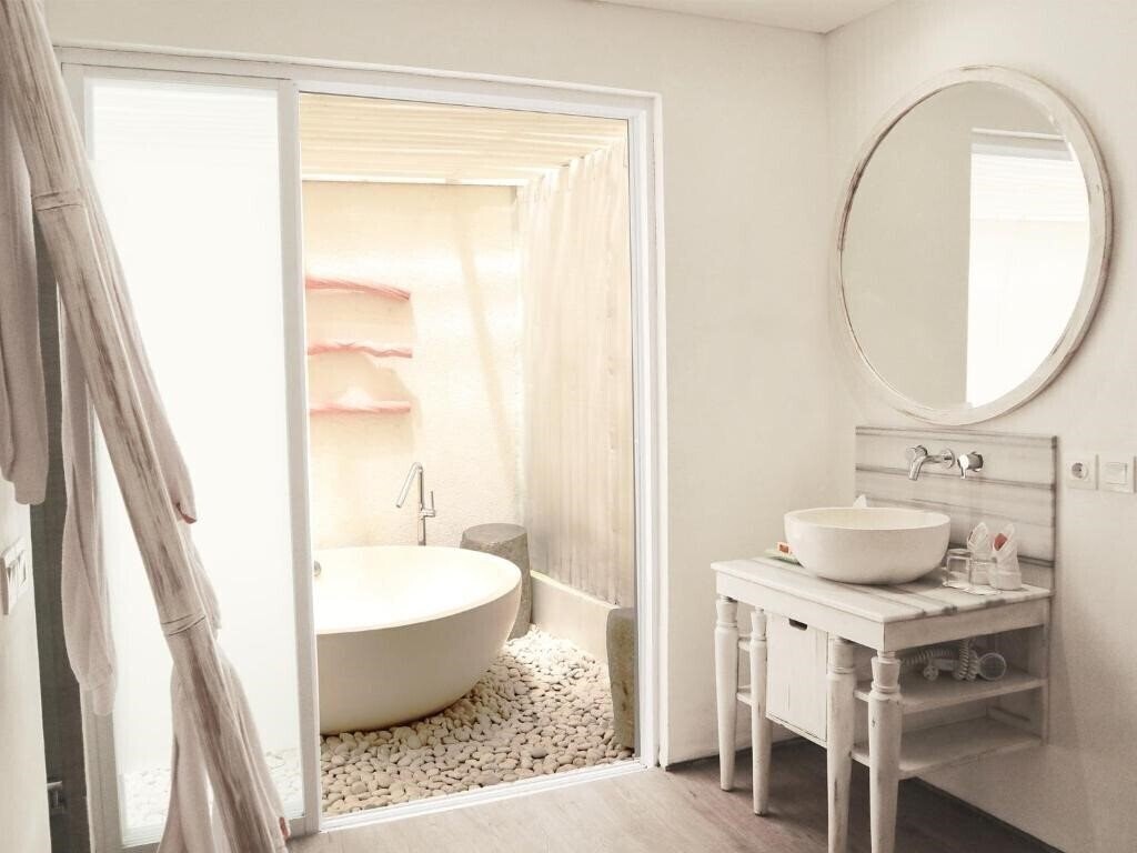 Fotografie Harris Hotel & Residences Sunset Road 4*