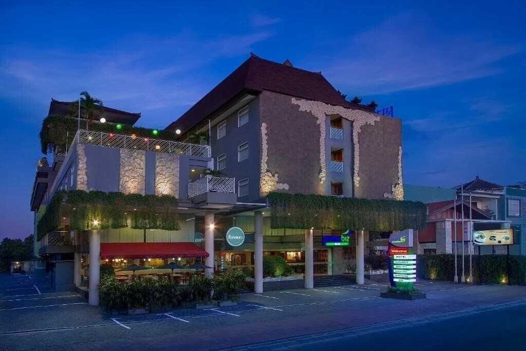 Fotografie PrimeBiz Hotel Kuta 2*