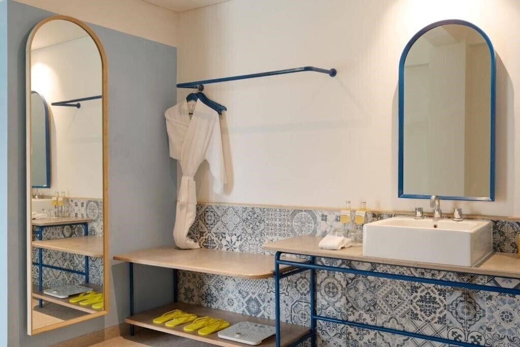 Fotografie Kampi Hotel Legian (ex. Amaris Hotel Legian) 2*