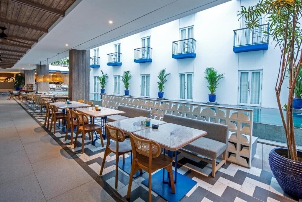 Imaginea Kampi Hotel Legian (ex. Amaris Hotel Legian) 2*