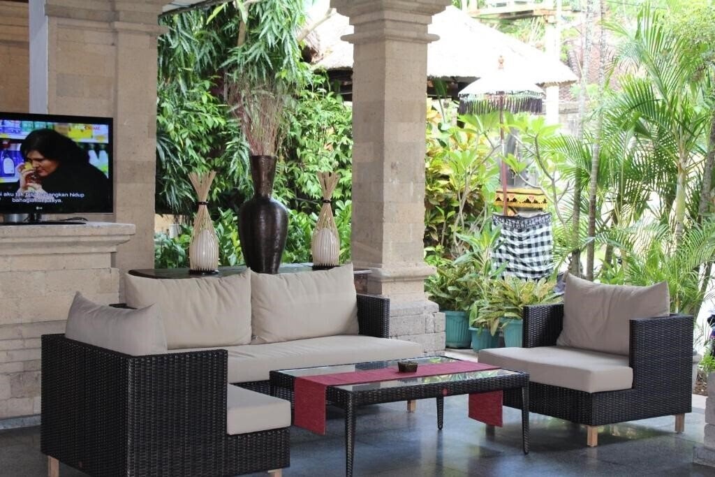 Imaginea Bali Agung Village 3*