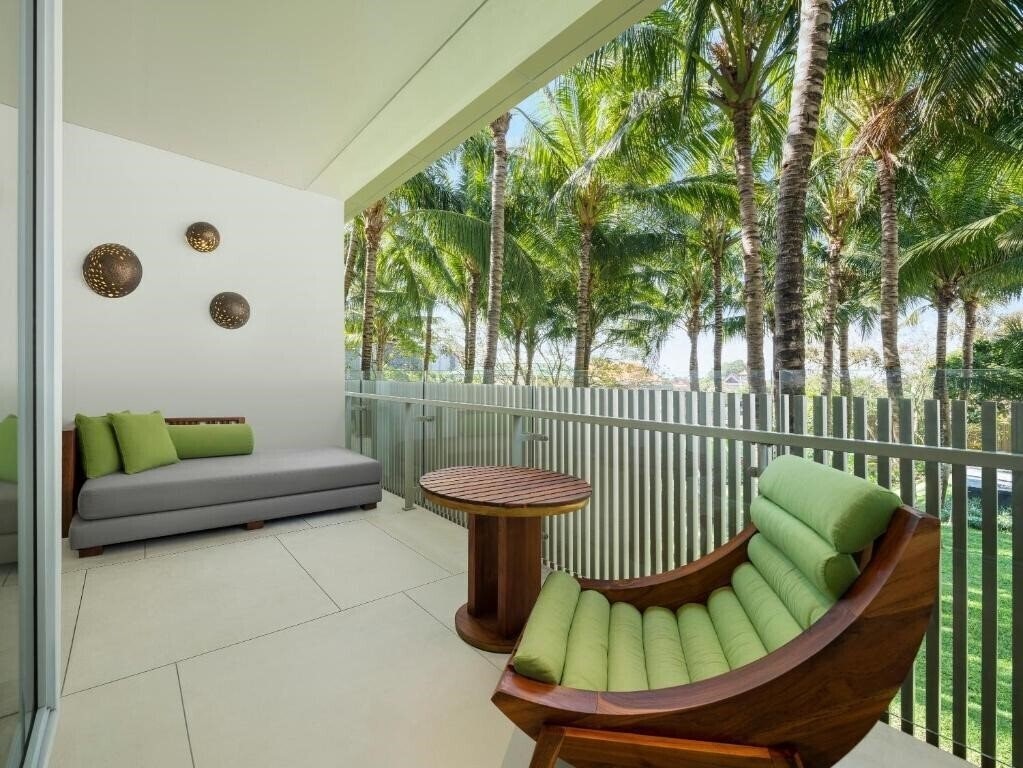 Imaginea W Bali Seminyak 5*