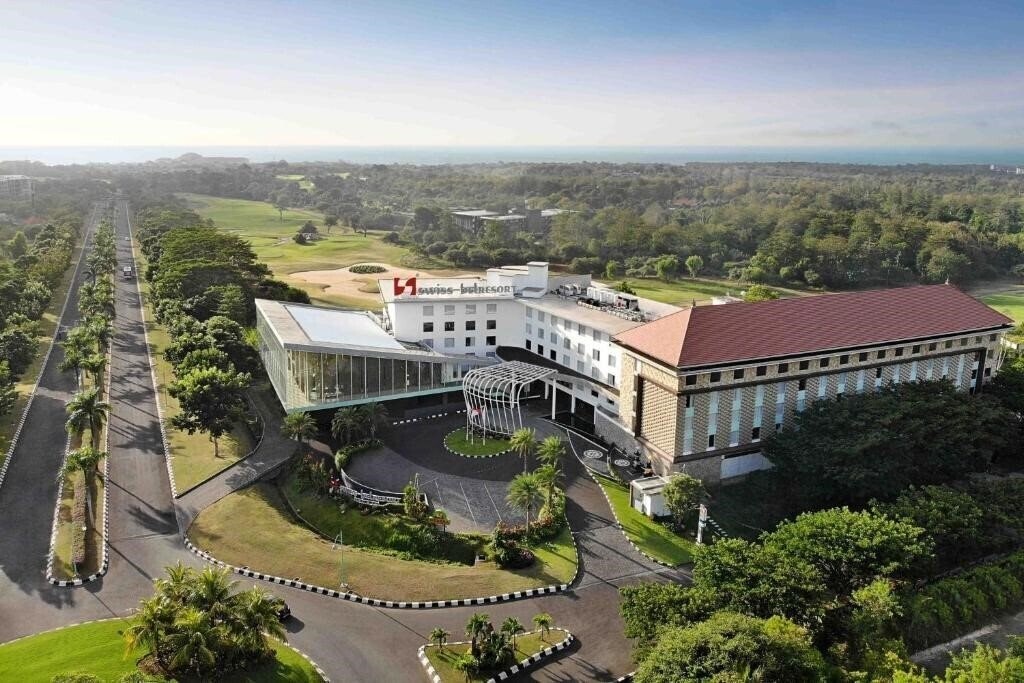 Hotel Swiss-Belresort Pecatu 4*